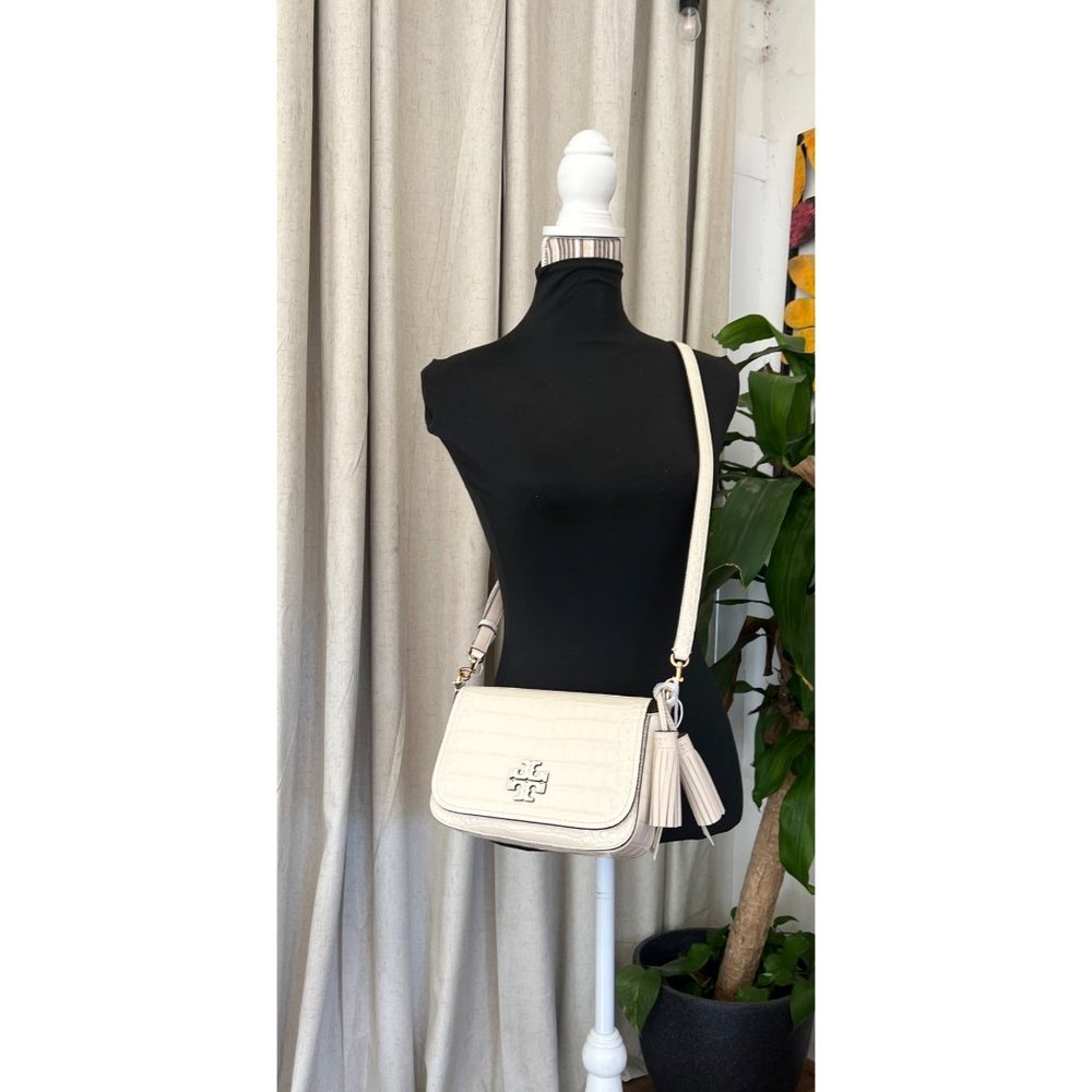 NWT!! TORY BURCH THEA FLAP CREAM EMBOSSED CROSSBODY BAG ♦️♦️ - Picture 13 of 17